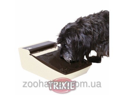 Trixie (Трикси) Water Fountain Автоматическая поилка для кошек и собак 2 л